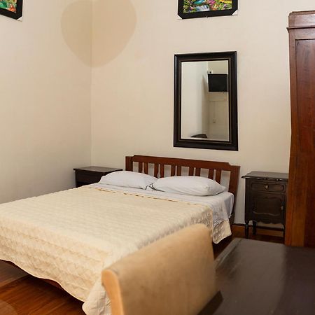Hospedaje Santa Rosa- Centro Historico Lima Kültér fotó